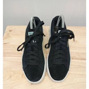 Puma Suede low top sneakers  size 7